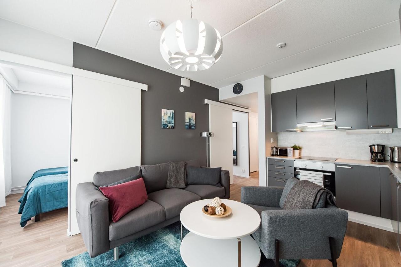Forenom Serviced Apartments Vantaa Neilikkatie 外观 照片
