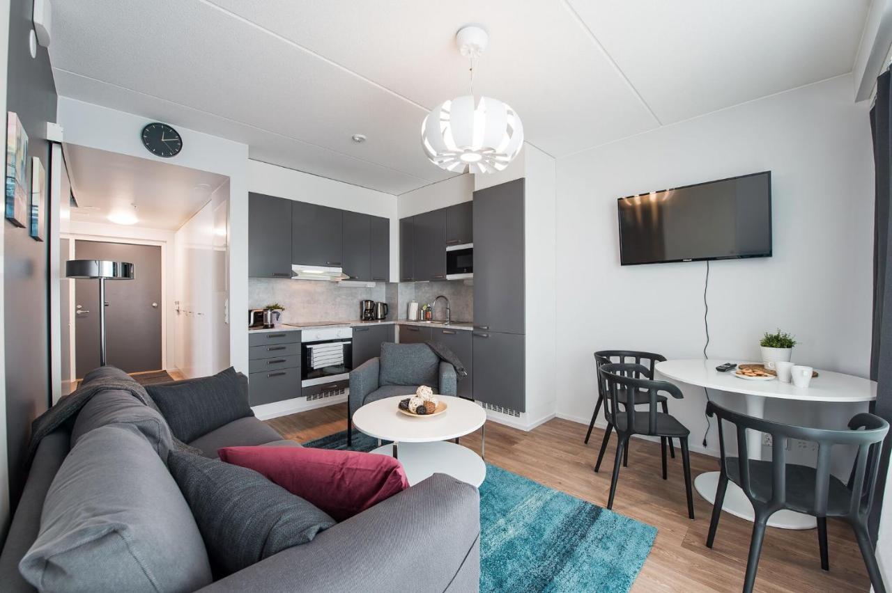Forenom Serviced Apartments Vantaa Neilikkatie 外观 照片